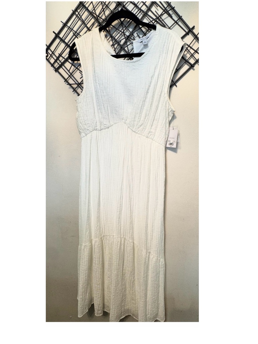 Nine West White Maxi Dress - Sleeveless Textured Cotton - Picture 4 of 8